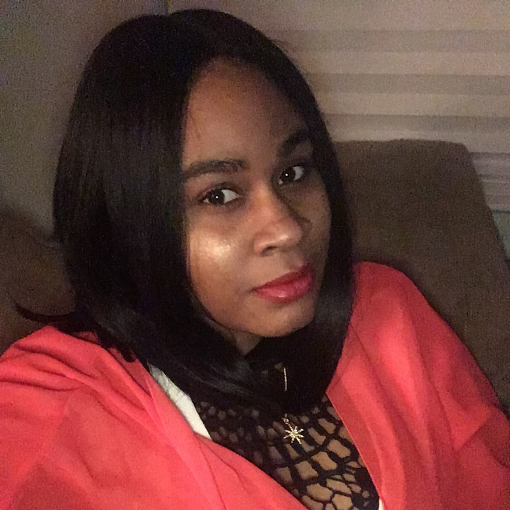 Meet your Posher, Allaysia